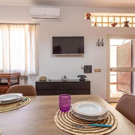 Comodo Loft Vicino La Metro Battistini Con Garage Rom Exteriör bild