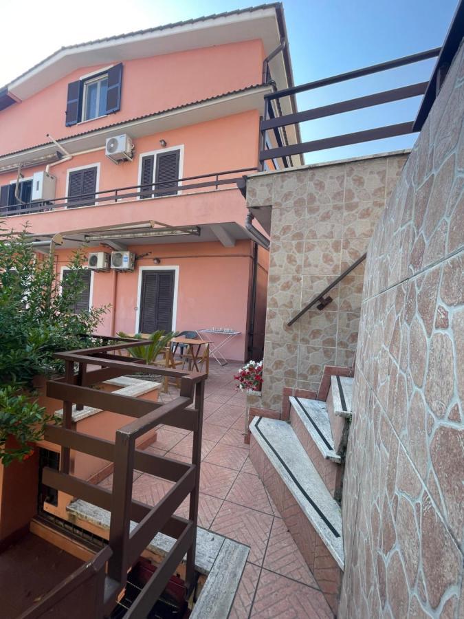 Comodo Loft Vicino La Metro Battistini Con Garage Rom Exteriör bild